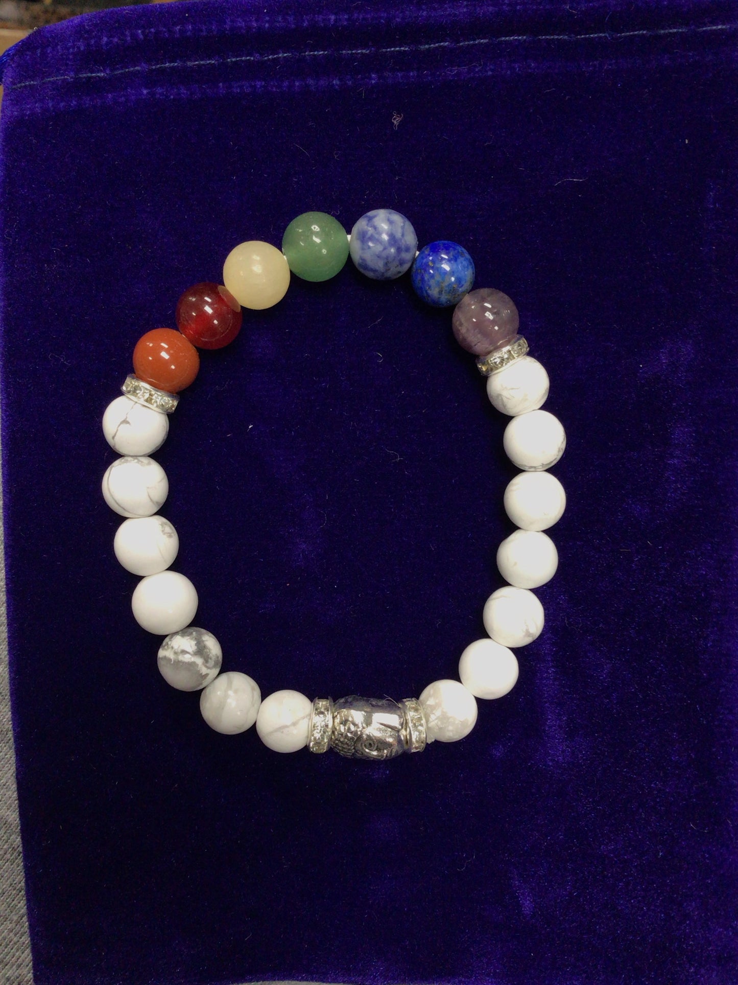 HOWLITE 7 Chakra Bracelet
