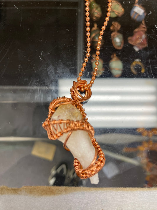 Citirne Crystal Copper necklace