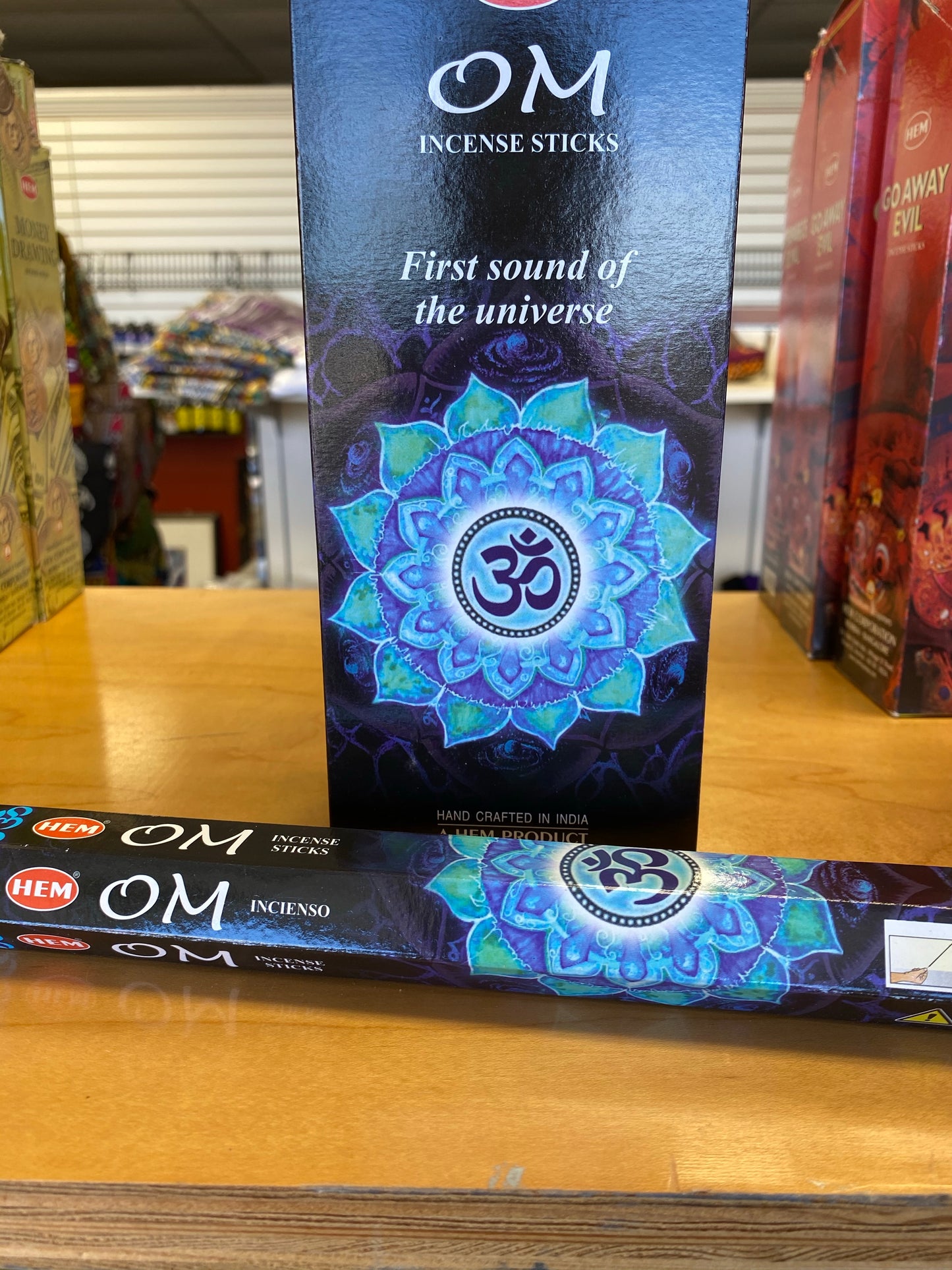 OM incense